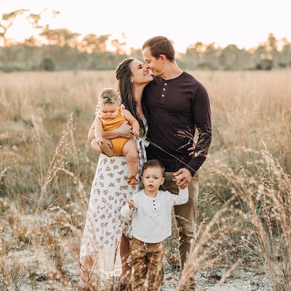 Meet your Posher, Erica - Picture 1 of 1